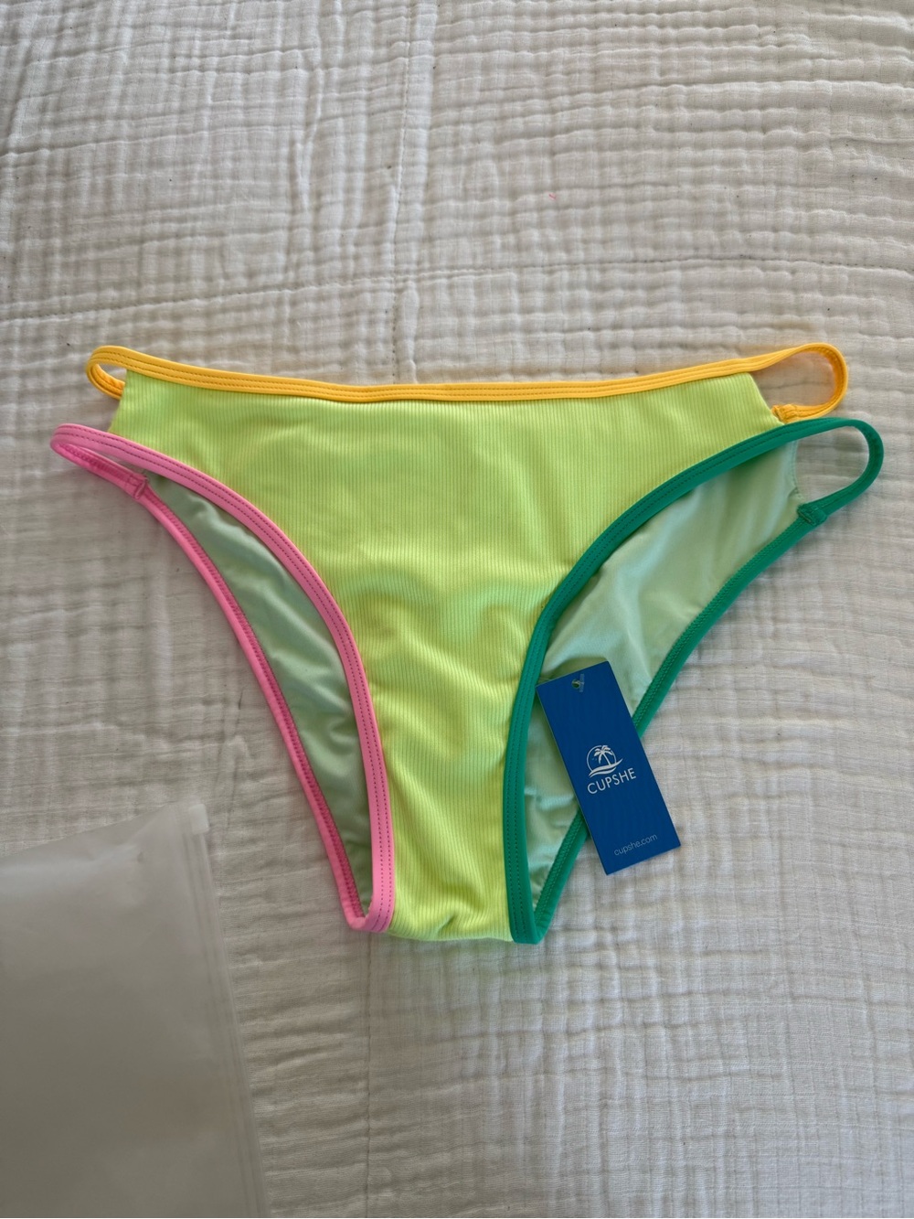 NWT CUPSHE Colorblock Cutout Cheeky Bottoms Size Medium